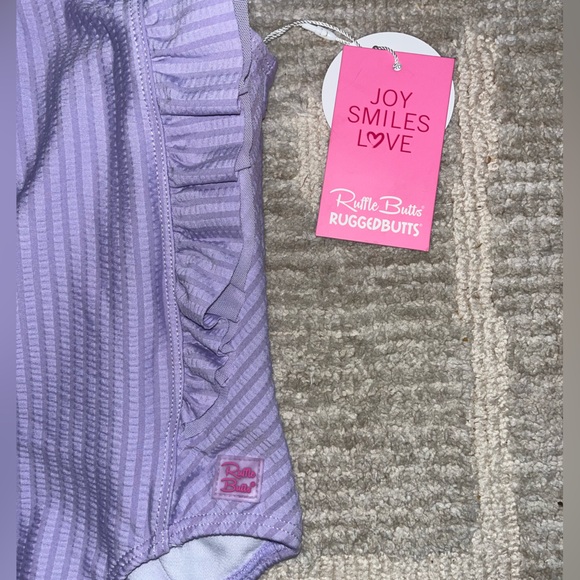 *BRAND NEW RUFFLE BUTTS SWIMSUIT** - Picture 3 of 4